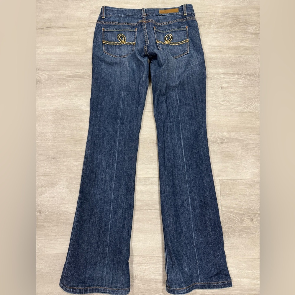 Seven7 Boot Cut Low Rise Blue Denim Jeans High Quality Stretch Fabric - Size 26
